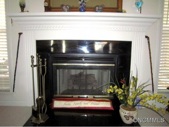 134 Stonehollow Road - Photo 4