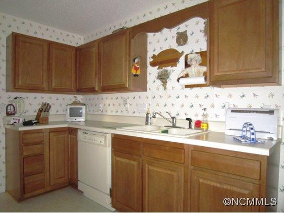 134 Stonehollow Road - Photo 8