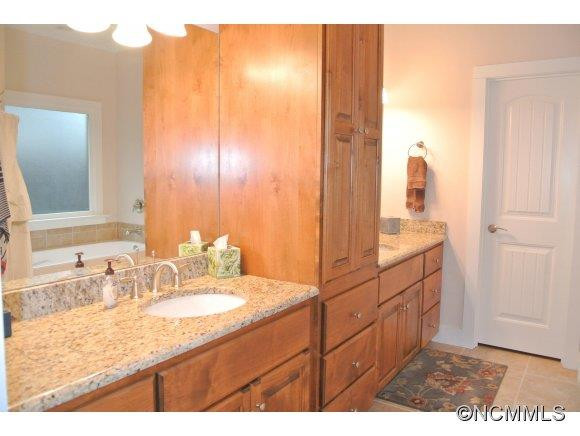 1069 Soquili Drive - Photo 13
