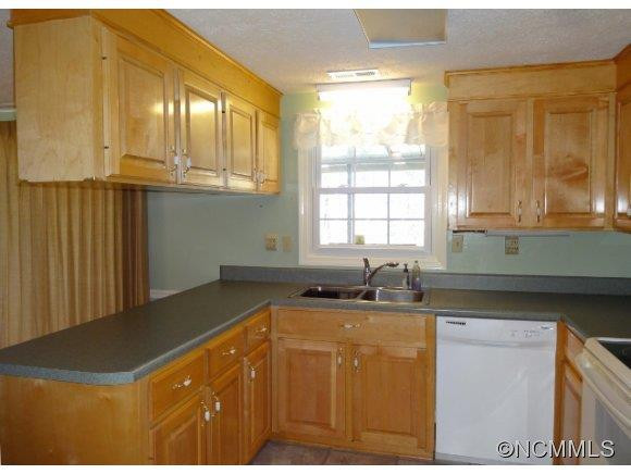 228 DUNDEVE CIRCLE - Photo 7