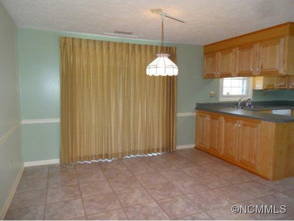228 DUNDEVE CIRCLE - Photo 8