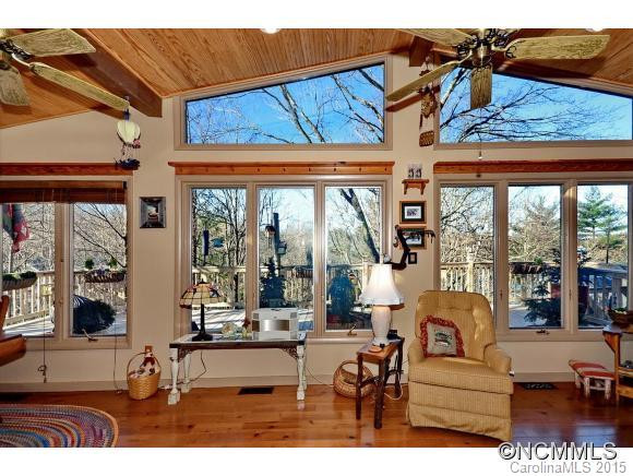 112 Amakola Court - Photo 15