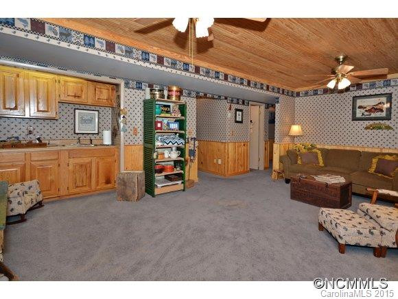 112 Amakola Court - Photo 8