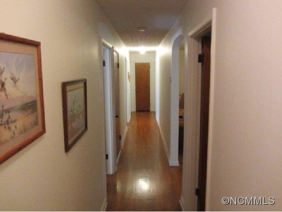 225 Wells Drive - Photo 6