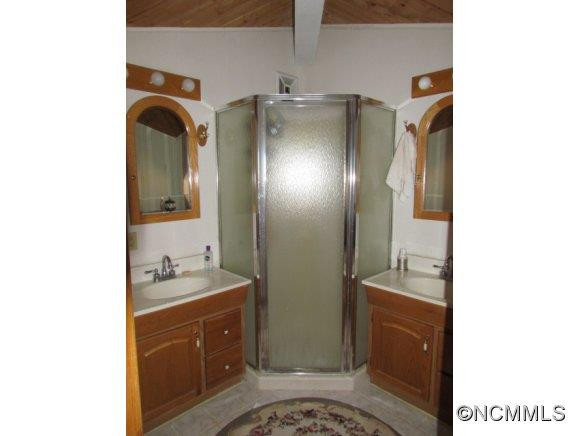 3215 Skyuka Mountain Road - Photo 11