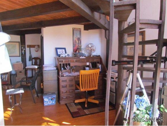 3215 Skyuka Mountain Road - Photo 12