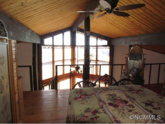 3215 Skyuka Mountain Road - Photo 10