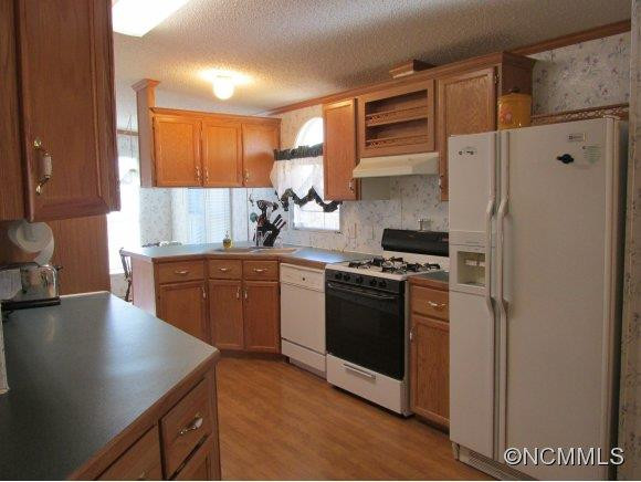 4492 Theron Dr - Photo 6