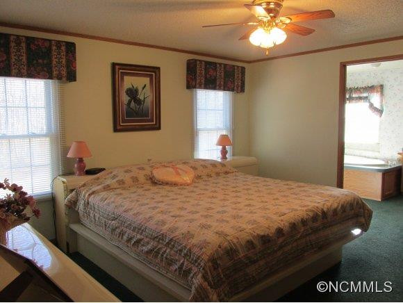 4492 Theron Dr - Photo 9