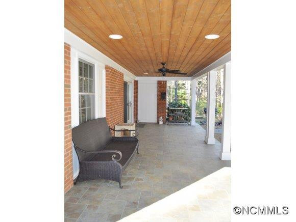 314 Vanderbilt Road - Photo 6