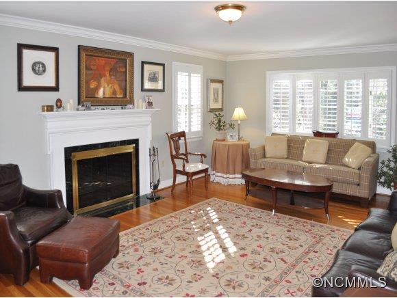 314 Vanderbilt Road - Photo 9