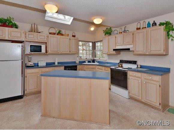 18 SUNNY RIDGE - Photo 7