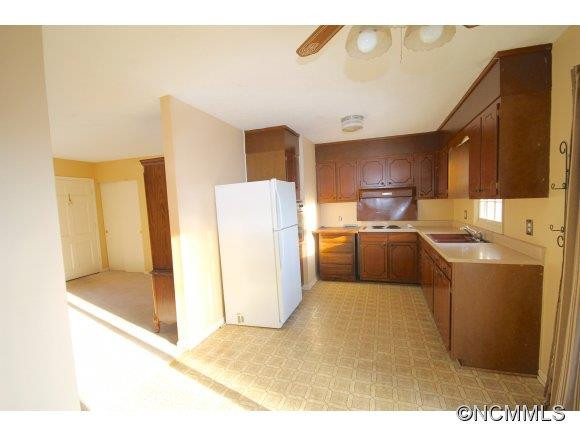 44 Carolina Heights - Photo 4