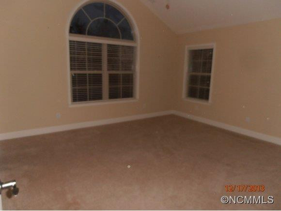 207 Summerfield Place - Photo 8