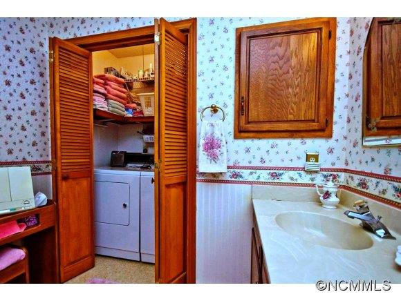 8 Crooked Creek Dr - Photo 11