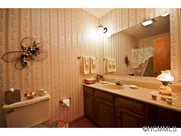 8 Crooked Creek Dr - Photo 12