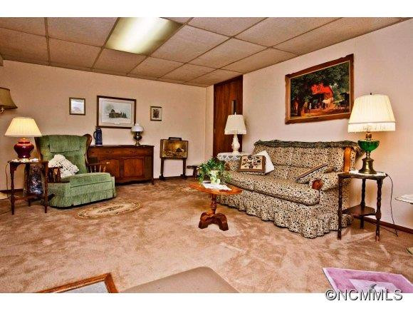 8 Crooked Creek Dr - Photo 13