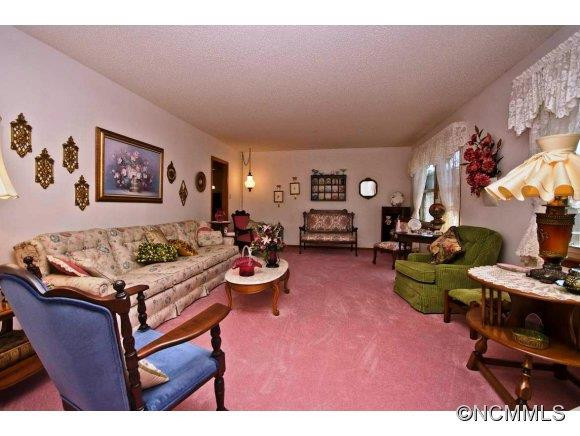 8 Crooked Creek Dr - Photo 3