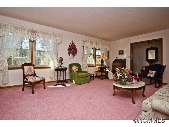 8 Crooked Creek Dr - Photo 4
