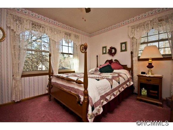 8 Crooked Creek Dr - Photo 10