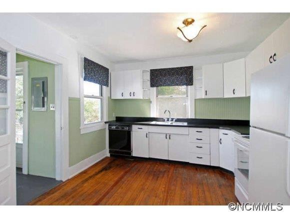 295 Shelburne Road - Photo 12