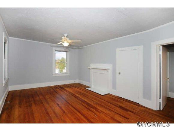 295 Shelburne Road - Photo 8