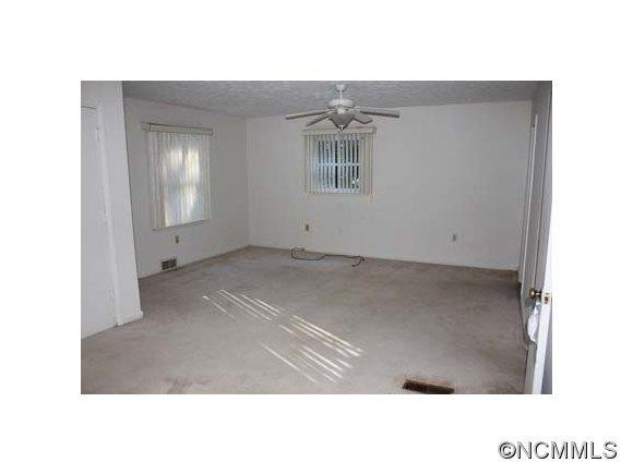 4445 Pigeon Street - Photo 12