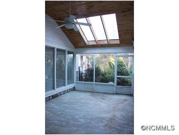 4445 Pigeon Street - Photo 3