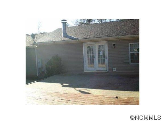 4 Kenland Road - Photo 2