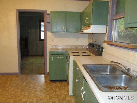 236 Browning Road - Photo 2