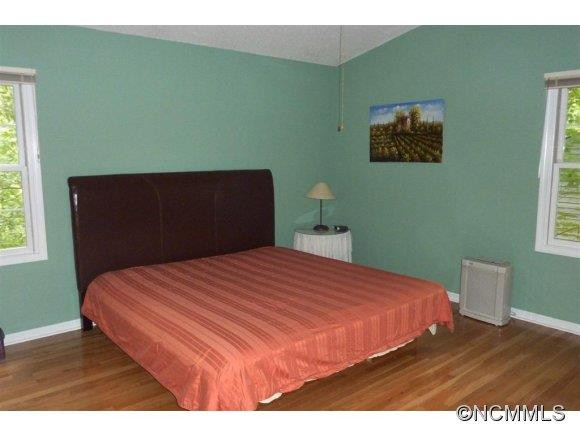 28 Foxberry Drive - Photo 11