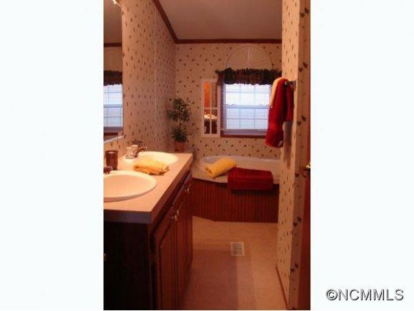 150 Dryid Hill Road - Photo 13