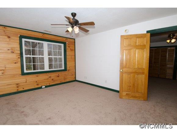 196 Friar Tuck Lane - Photo 20
