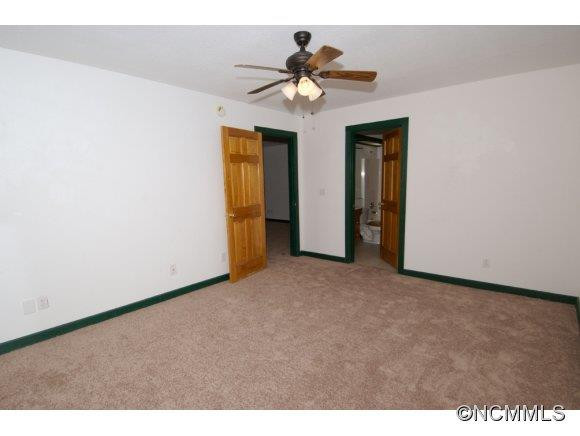 196 Friar Tuck Lane - Photo 21
