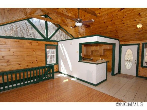 196 Friar Tuck Lane - Photo 10