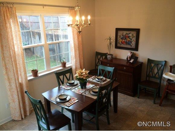 26 Daphne Drive - Photo 3