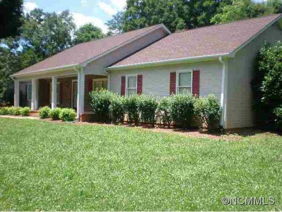 298 Sherry Street - Photo 2