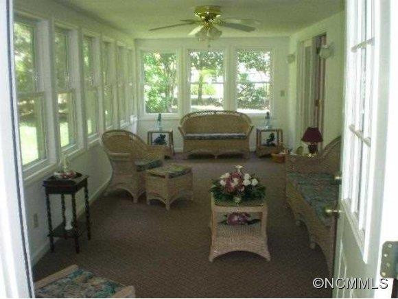 298 Sherry Street - Photo 15