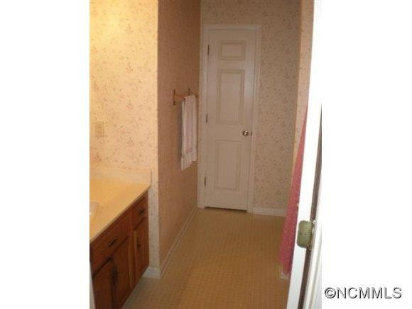 298 Sherry Street - Photo 20