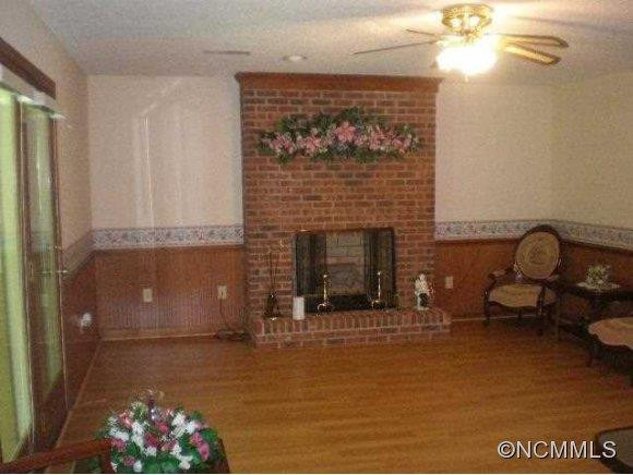 298 Sherry Street - Photo 6