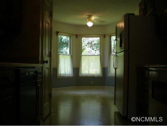 298 Sherry Street - Photo 7