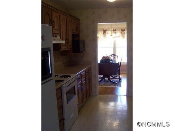 298 Sherry Street - Photo 8