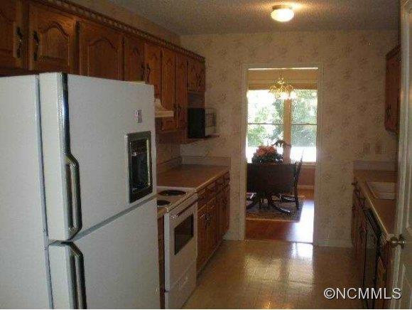 298 Sherry Street - Photo 9