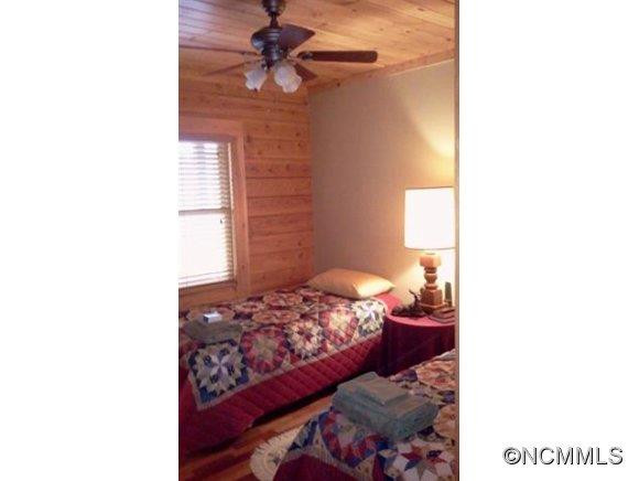 540 Woodgate Drive - Photo 11