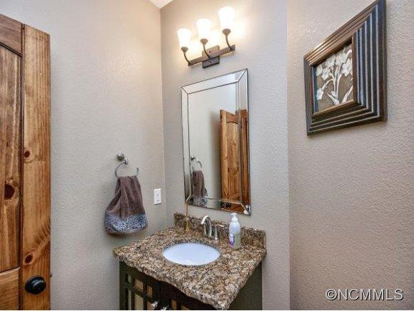 21 KING HEIGHTS DRIVE - Photo 17