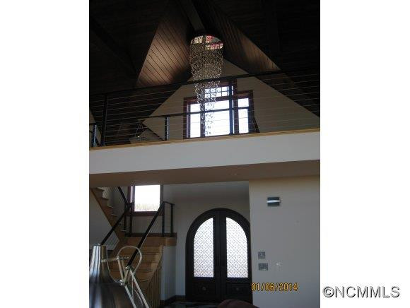64 Summit Hill Road - Photo 2