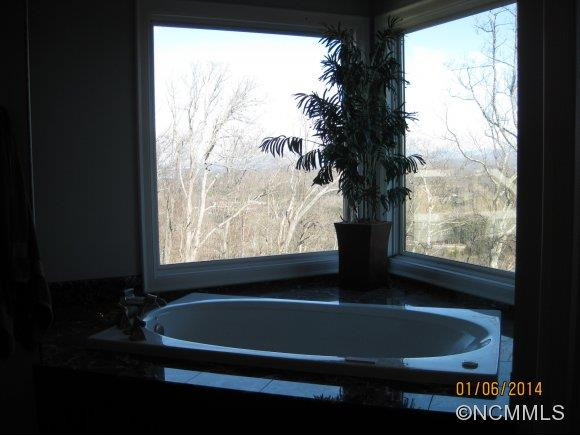 64 Summit Hill Road - Photo 14