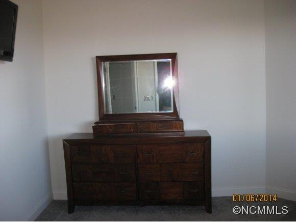 64 Summit Hill Road - Photo 18