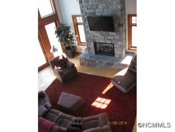64 Summit Hill Road - Photo 5