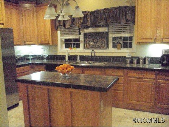23 Trent Drive - Photo 2